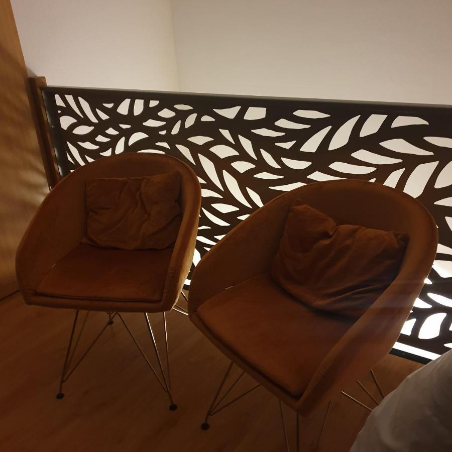 Grand Paradise Apartman Miskolc Bagian luar foto
